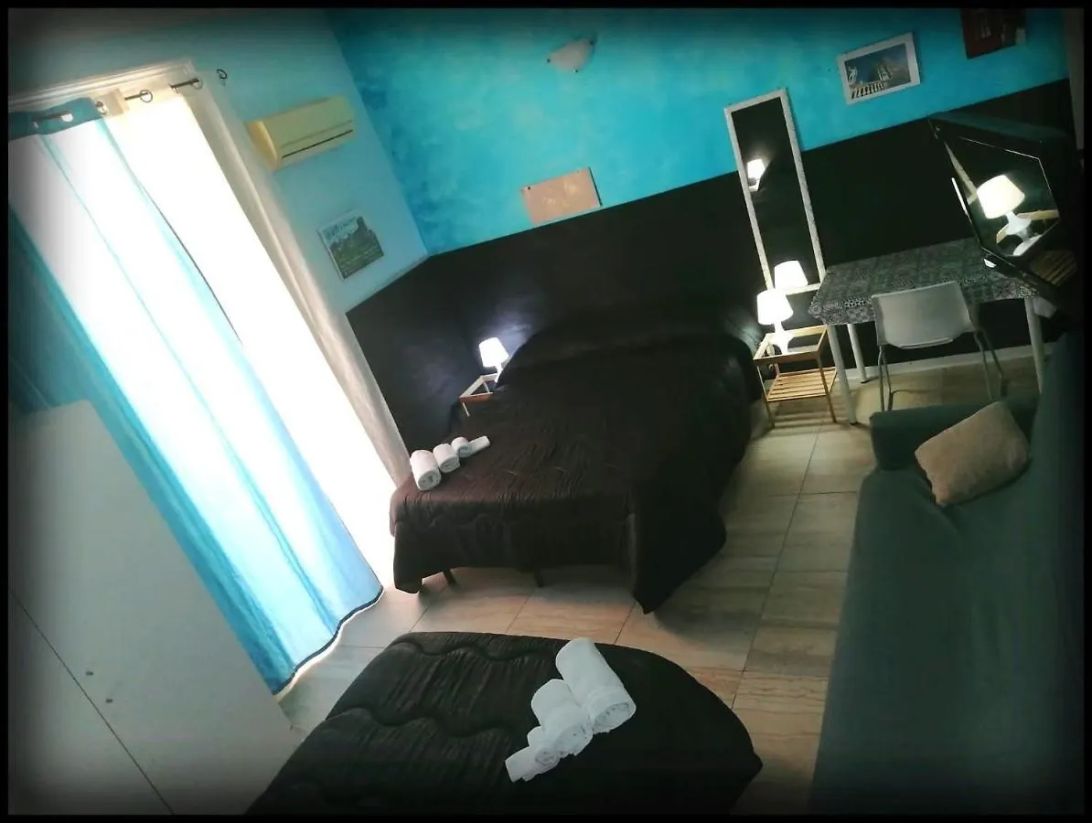 Bed and Breakfast A Due Passi Bnb Κατάνια